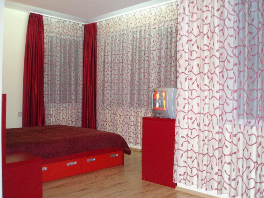 Mania Guest House Калофер Стая снимка