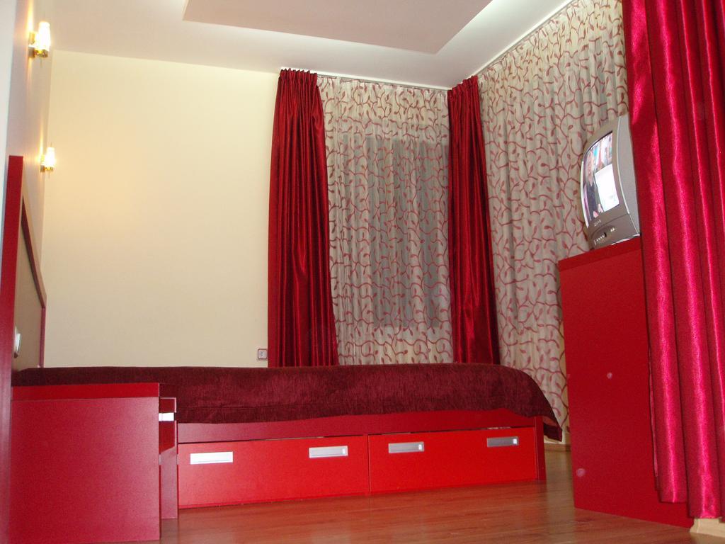 Mania Guest House Калофер Стая снимка